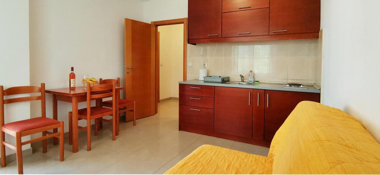 Apartments And Rooms Marija 부드바 외부 사진
